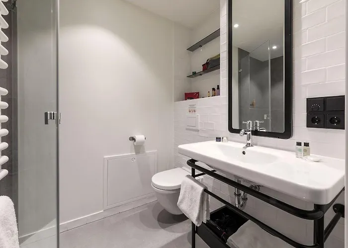 아파트호텔 Brera Serviced Schwabing 4*