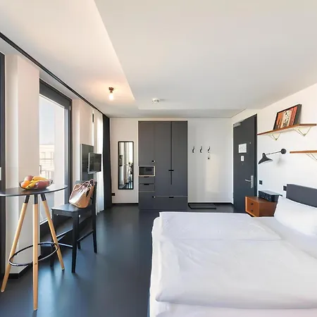 Brera Serviced Schwabing Aparthotel 3*