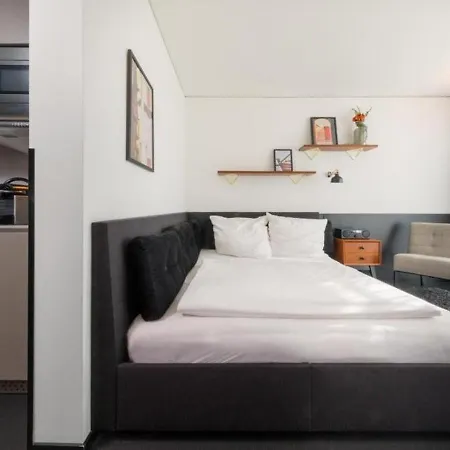 Brera Serviced Schwabing Aparthotel