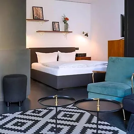 Brera Serviced Schwabing Aparthotel 3*