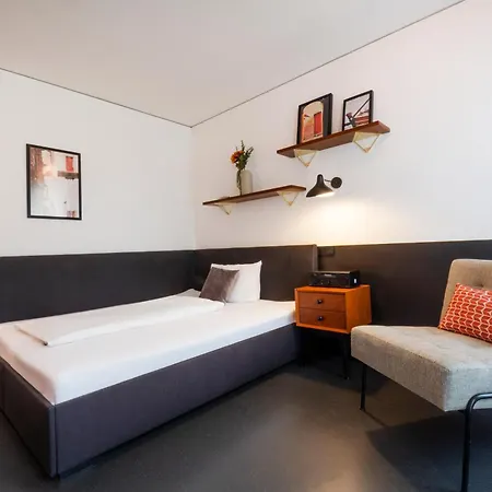 Brera Serviced Schwabing アパートホテル