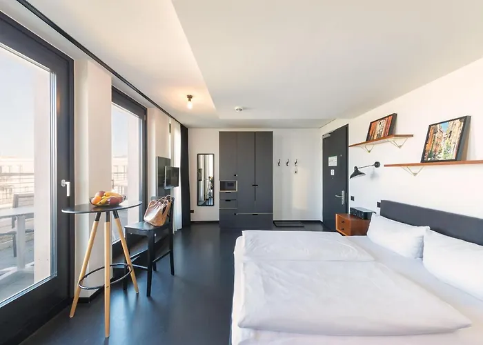 Brera Serviced Schwabing Aparthotel Munich