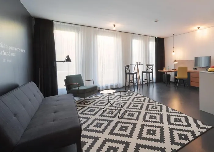 Brera Serviced Schwabing Aparthotel