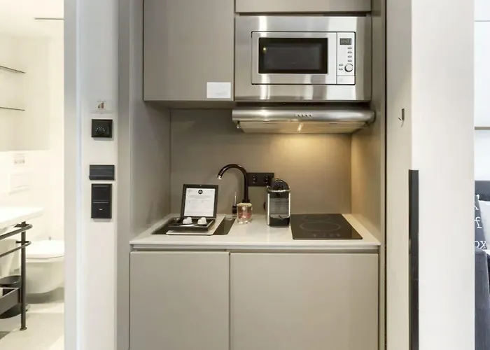 Brera Serviced Schwabing Aparthotel