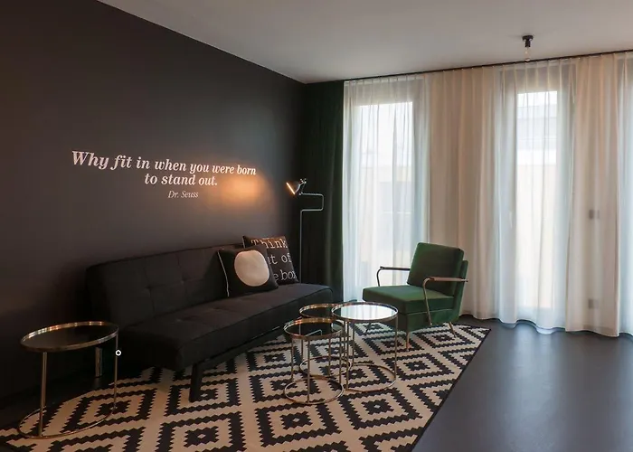 Brera Serviced Schwabing Aparthotel 4*