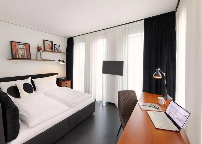 Brera Serviced Schwabing Aparthotel München